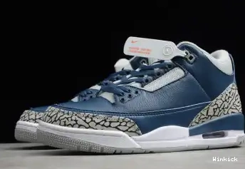 AIR 3 “MIDNIGHT JORDAN CT8532-401 NAVY” 0521